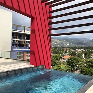 Luxurious Parkhurst 1 Apartment
